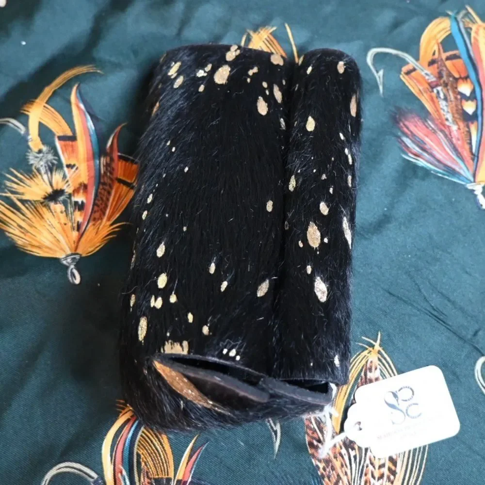 Showman Black and Gold Acid Wash Hair on Cowhide Slim Can Cooler